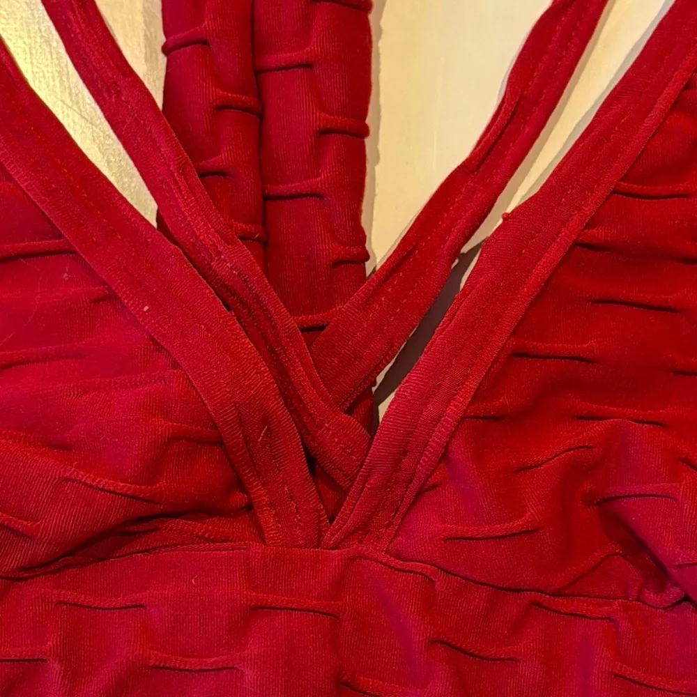 Red Strappy Racerback Bra - Picture 11 of 11